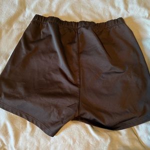 3 pairs of volleyball spandex